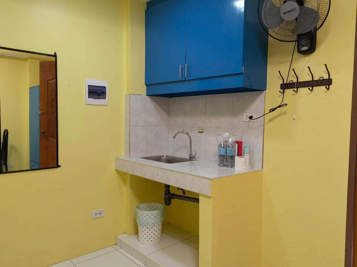 Yellowpad Hotel Davao Bagian luar foto