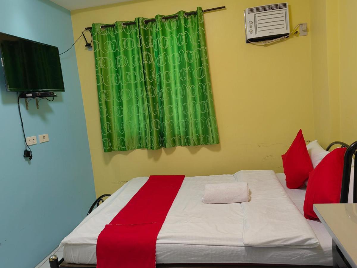 Yellowpad Hotel Davao Bagian luar foto