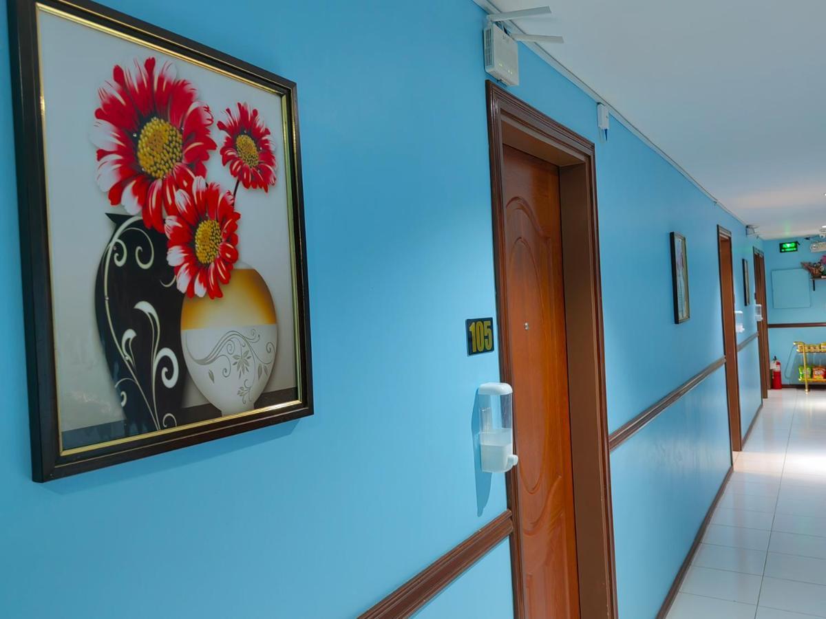 Yellowpad Hotel Davao Bagian luar foto
