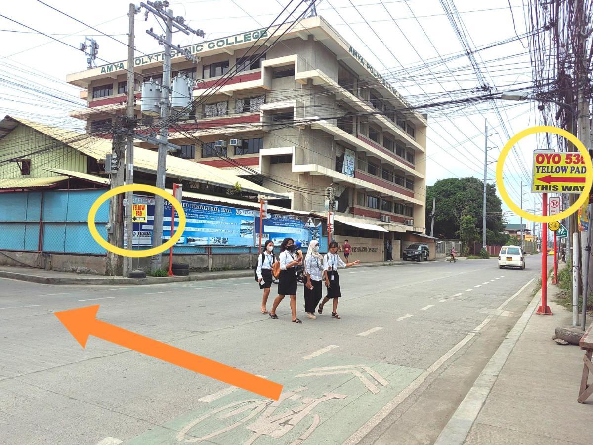 Yellowpad Hotel Davao Bagian luar foto