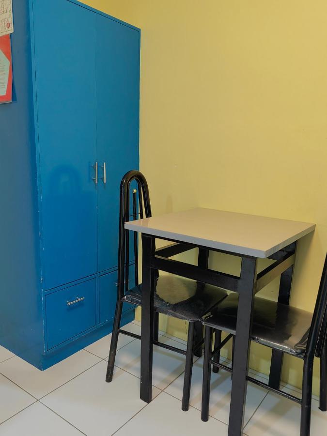 Yellowpad Hotel Davao Bagian luar foto